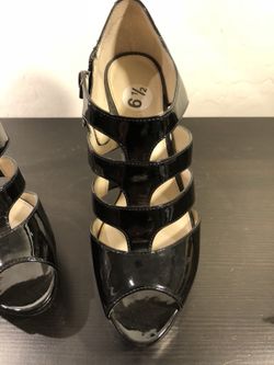 New!! Black heels