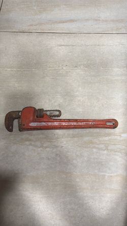 14” Pipe Wrench