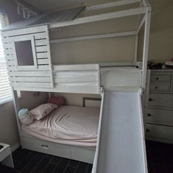 Bunk Bed Includes 2 Twin Mattresses And A Slide In Excellent Condition