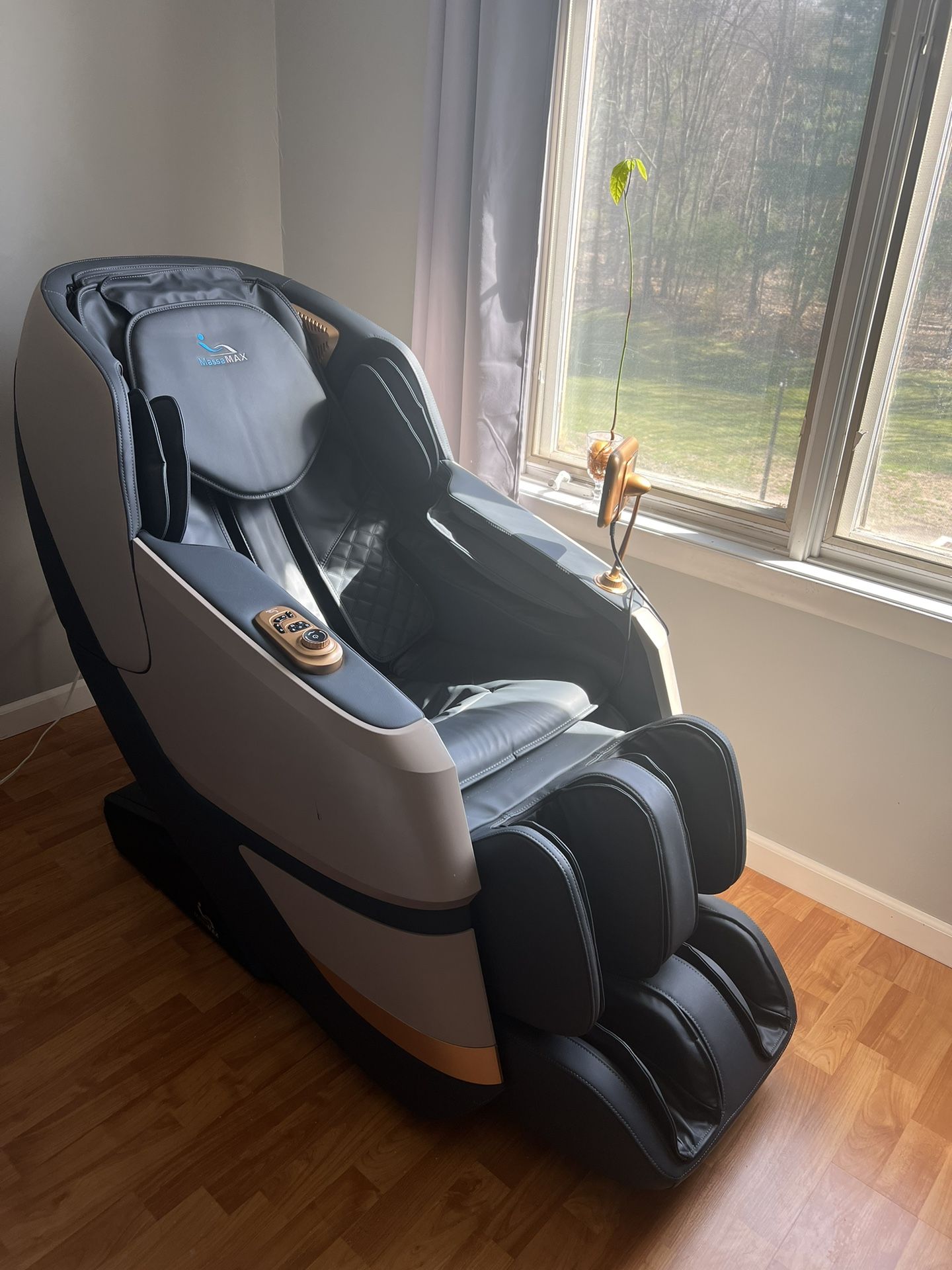 MassaMAX 2024 4D Massage Chair