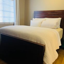 Bed frame , Solid wood