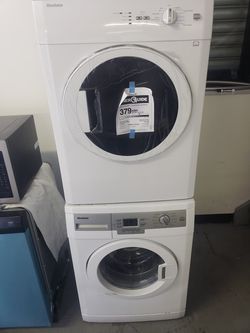 bloomberg washer and dryer 220 volt new open box warranty