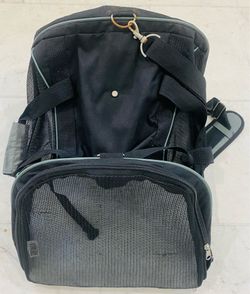 Collapsible Pet Carrier for Medium/Small Cats or Dogs - in Great Condition-Black