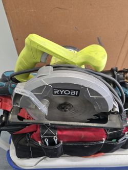 Ryobi Saw