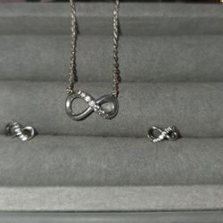 Pandora Infiniti Necklace And Earrings Set