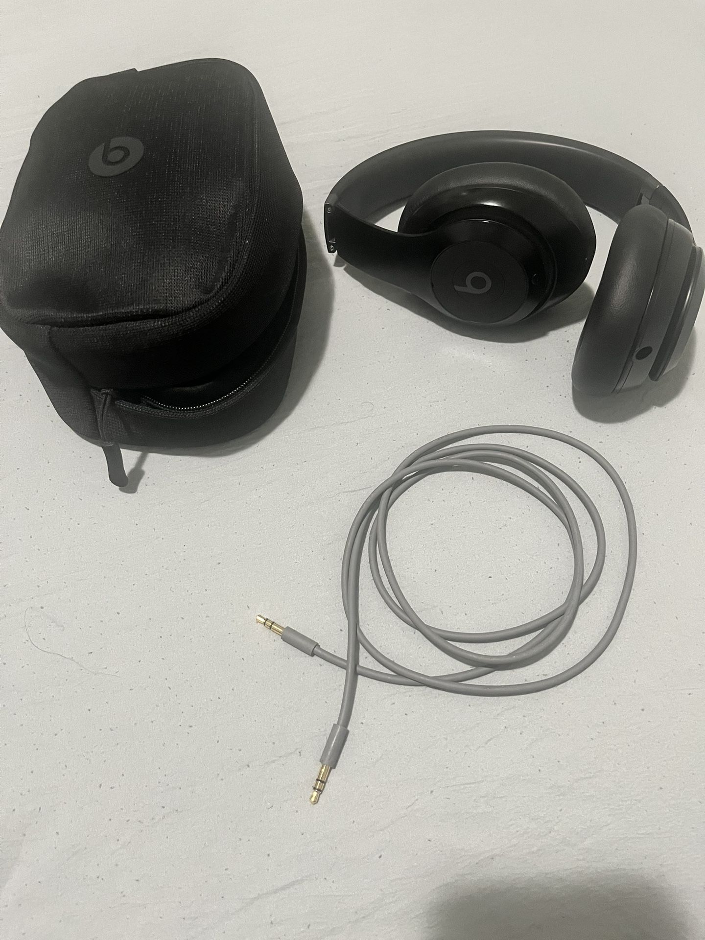 Beats Studio Pro
