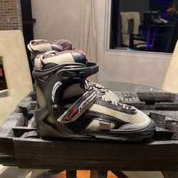 Schwinn Rollerblades for Sale in Miami, FL - OfferUp