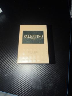 Valentino Perfume