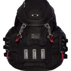 Oakley Crestible Kitchen Sink Backpack, Black