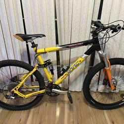 Giant NRS XTC  Bike