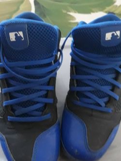 Under Armour Boys Cleats