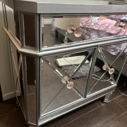 Mirror Nightstand 