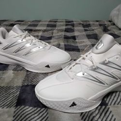Mens Addidas Size 9.5