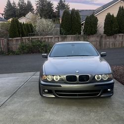 2003 BMW 540i
