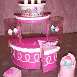 Shopkins Birthday Cake Surprise Playset