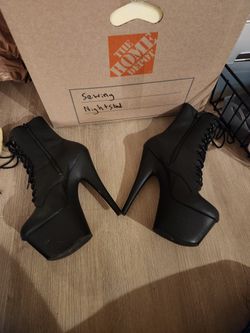 Black 7 Inch Pleasers Heels