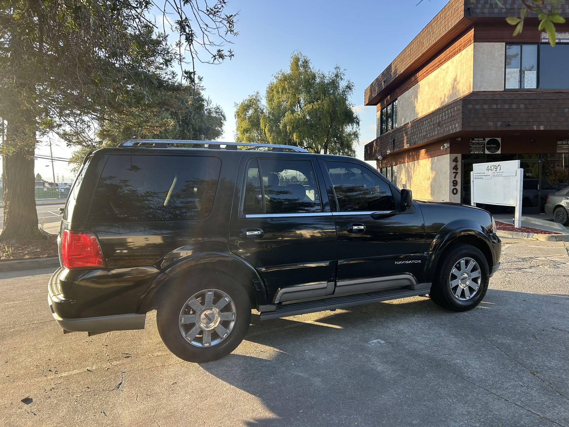 2003 Lincoln Navigator