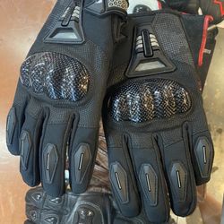 Motorcycle Gloves Carbon Fiber Gloves $45