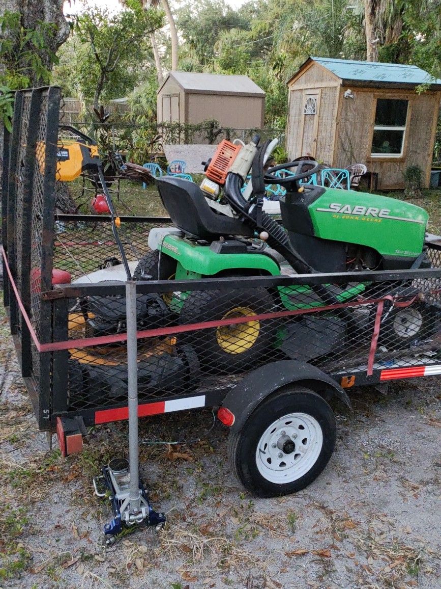John Deere Riding Lawn Mower