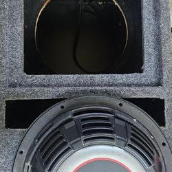 Subwofer Kicker 10 Inch.  2 Ohm 