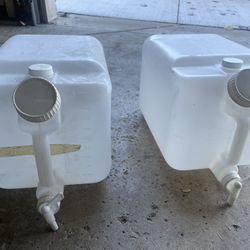 Fluid Containers