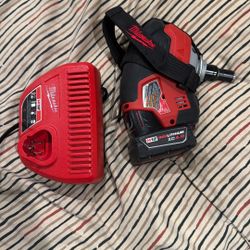 Milwaukee Palm Nailer