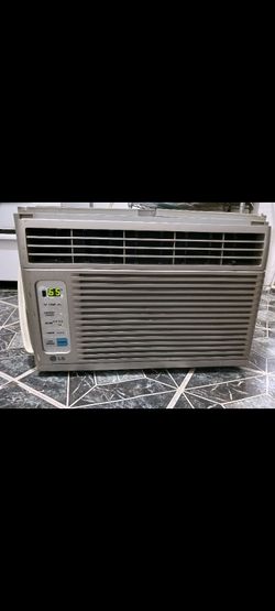 80$ LG  DIGITAL AIR. CONDITION  6500 BTH  FAST COOL. FOR. PICK UP. LAWRENCE AND PULASKI.