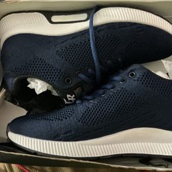 Conzuri Official V2 Cloud Runners Shoes for Men-Height Increasing Shoes Elevate Your Height by 2.4 Inches, Lightweight, Non-Slip Casual and Fashion Sn