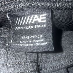 7 American Eagle Pants