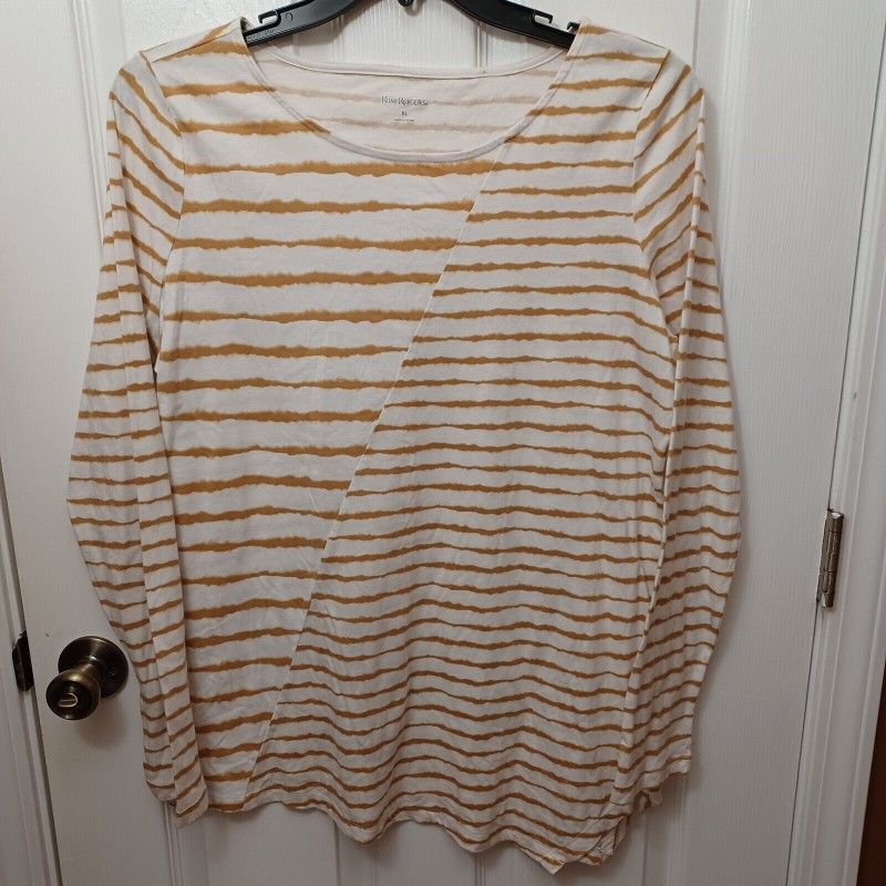 BROWN AND CREAM STRIPED LONG-SLEEVE SHIRT SIZE XL