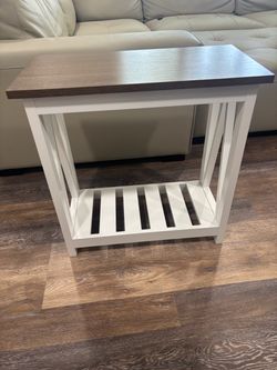 Set of two Farmhouse End Table