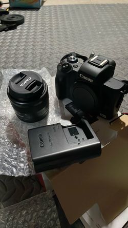 Canon EOS M50