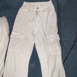 Women’s White Cargo Straight Leg Pants 