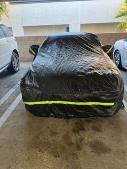 All-Weather Sedan Car Cover with Storage Bag — Like New!