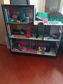 Doll house