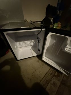Mini Fridge