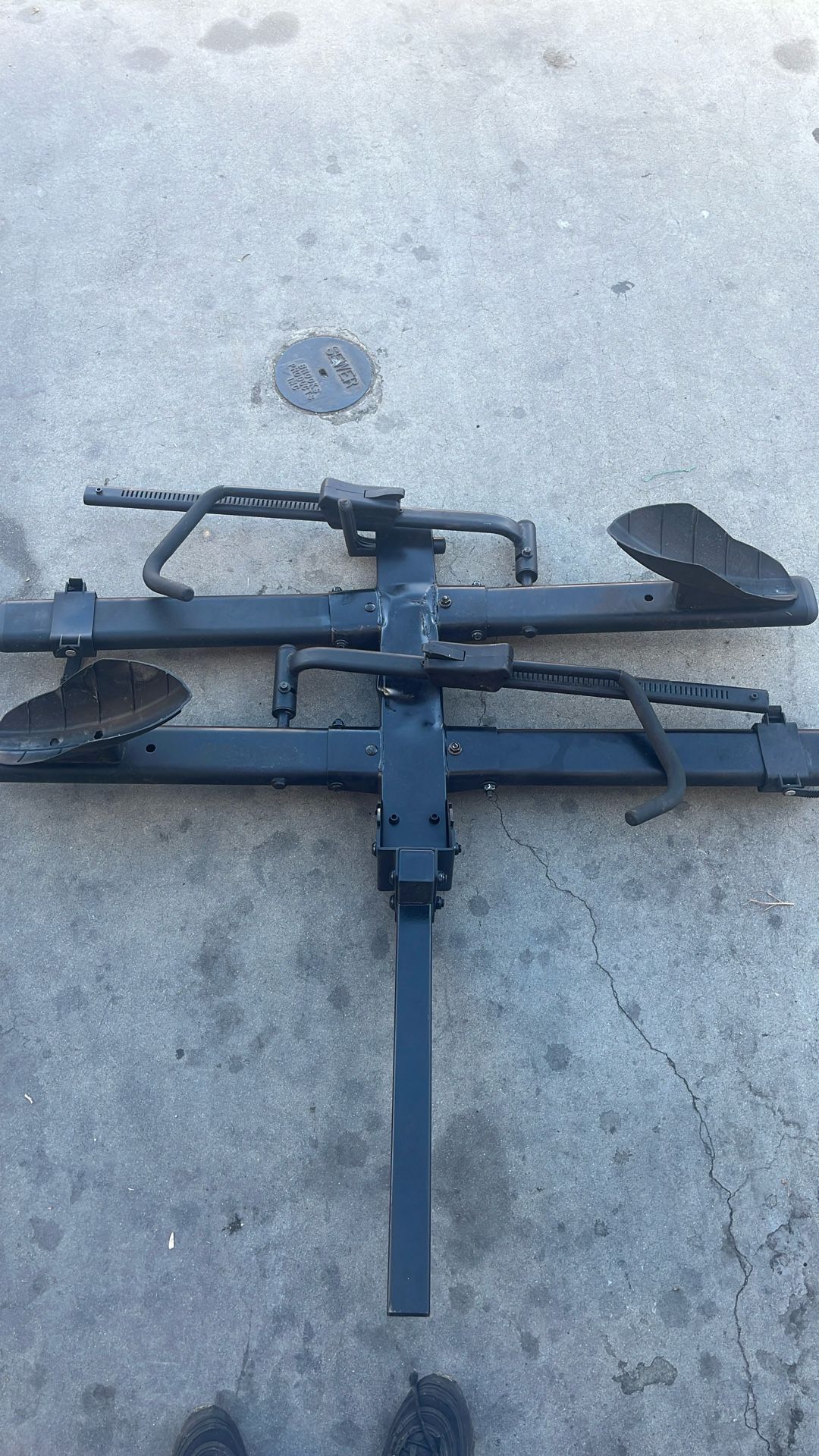 4 Bike Tiered Adjustable Tray Hitch Bike Racks