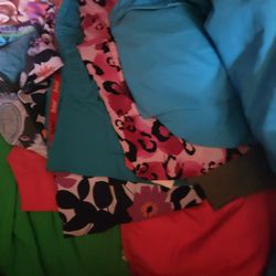 Clothes and Scrubs Size 1x to 4x /16 to 24 