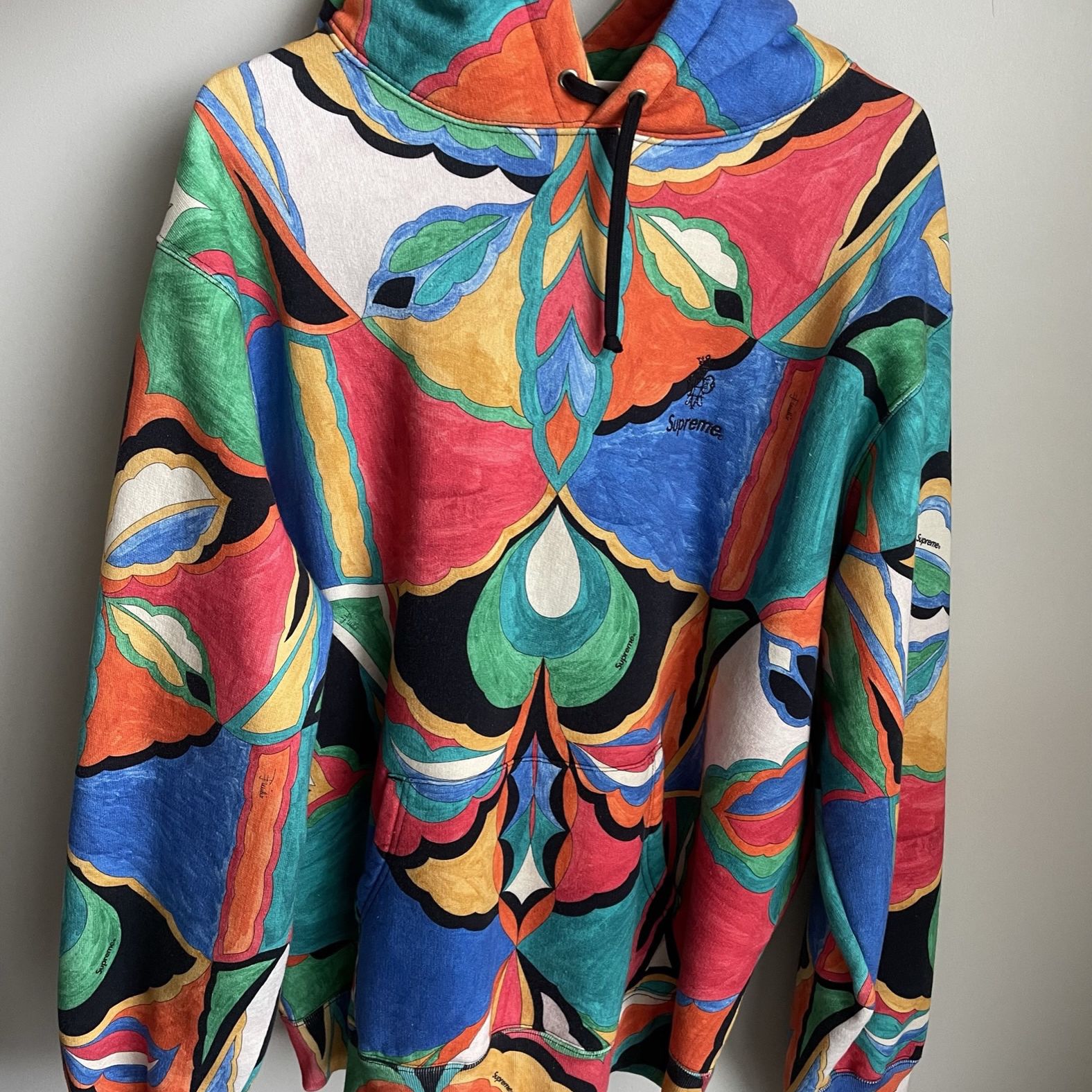 Supreme / Emilio Pucci Hooded Sweatshirt