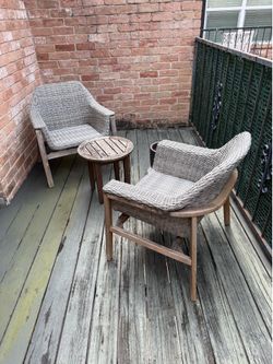 Outdoor furniture set