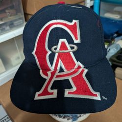 CALIFORNIA  ANGELS  SNAPBACK  CAP  
