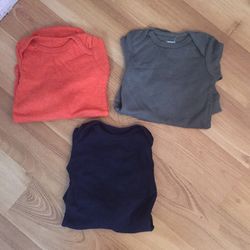 Carter's onesies!!! Size 6 months! Washed but not used... OBO!!!