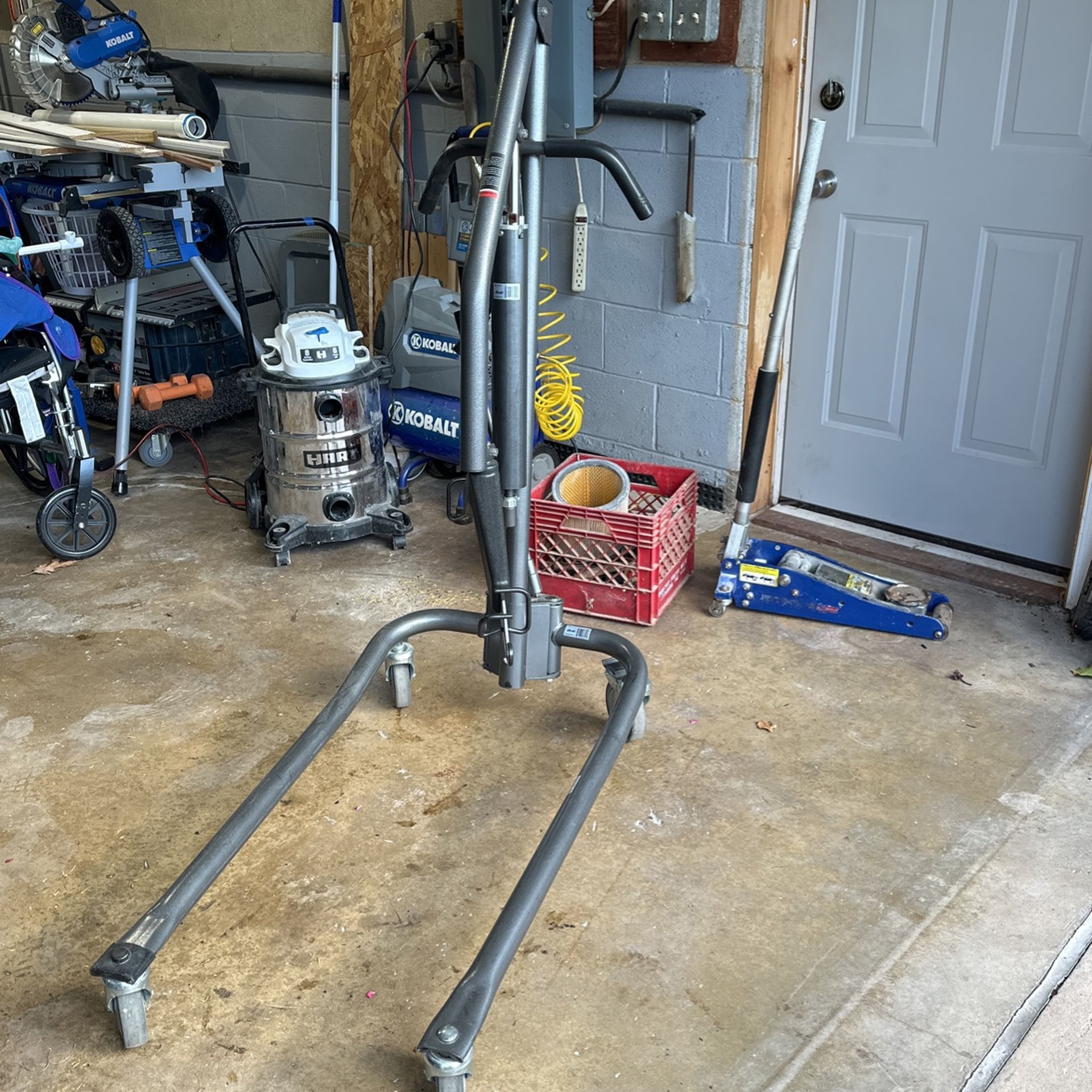 Manuel Hoist Lift 