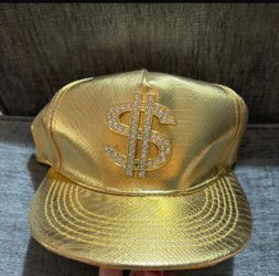 Gold hat & glasses