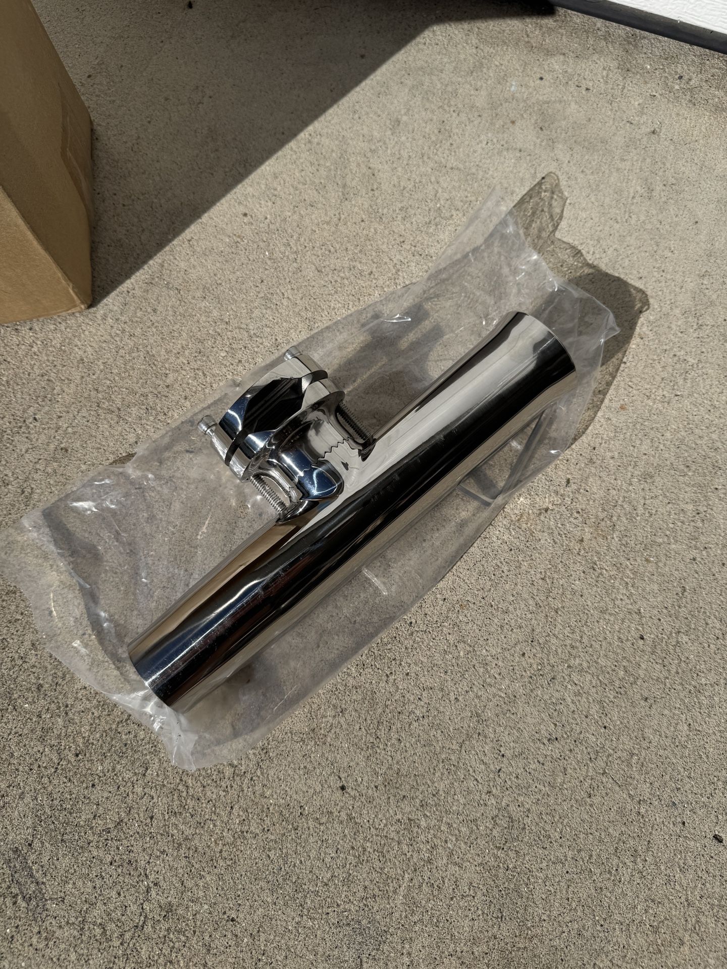 4 Fishing Rod Holders