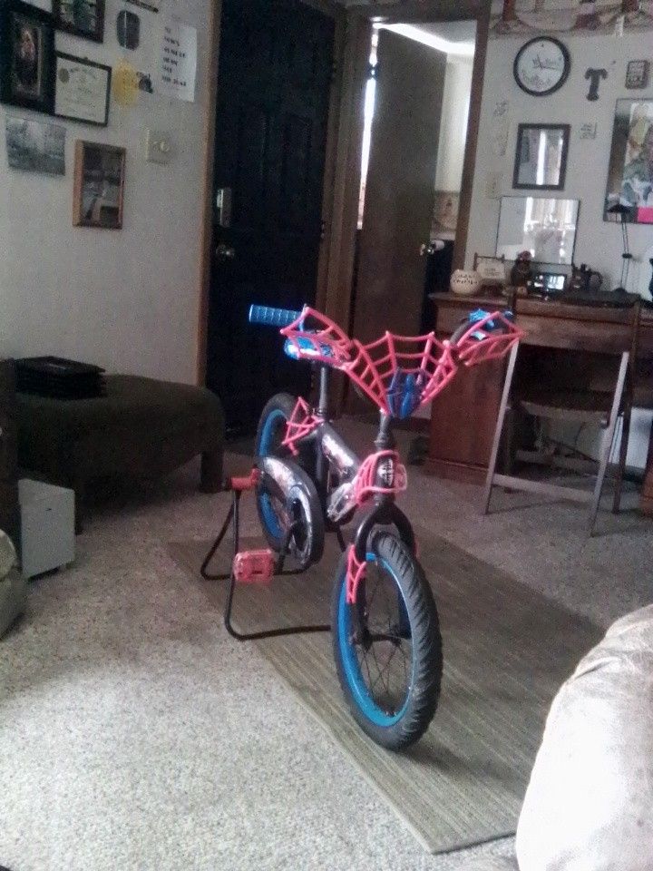 SPIDER MAN 🕷️ BIKE