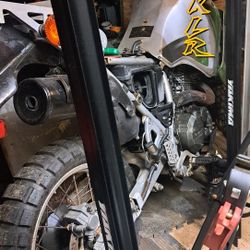 Yakima Roofracks/V Channel Bicycle Rails/Front Loaders!!