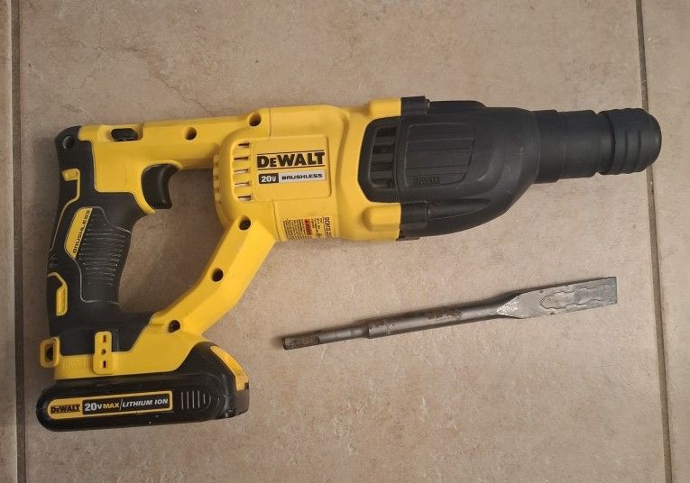 DeWalt 20v Brushless Rotary Hammer DCH133