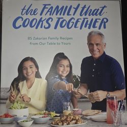Cookbook. Family That Cooks Together 