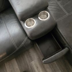 Real Leather Couch/Electric Reclyner MUST GO